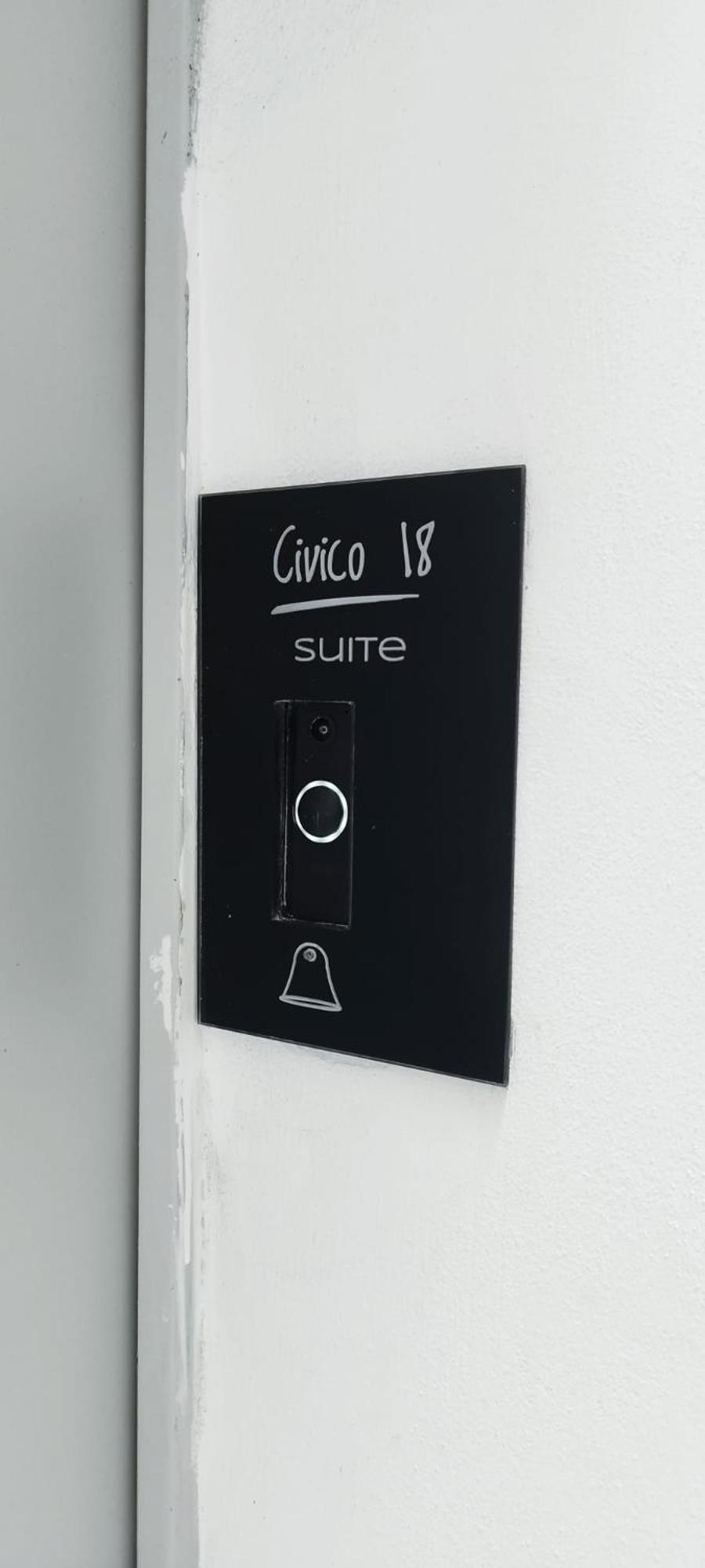 Civico 18 Suite Neapel Exterior foto